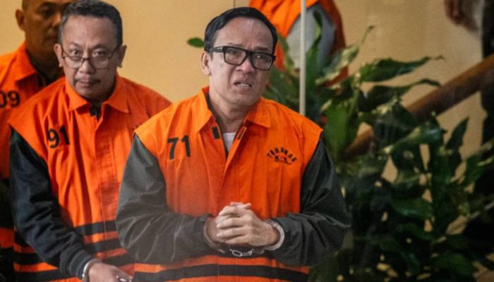 Prabowo Pecat Wamenaker Ebenezer Tersangka Korupsi Sertifikasi K3, KPK Sita Bukti