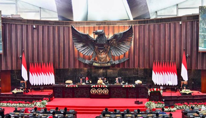 Tunjangan Rumah Naik Rp50 Juta Picu Kritik: DPR RI Disorot!