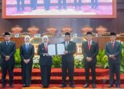 Pemprov dan DPRD Jatim Sepakati P-APBD 2025, Fokus Pendidikan, Kesehatan, dan Pengentasan Kemiskinan