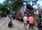 7 Jenazah Korban Kecelakaan Bus di Probolinggo Dimakamkan di Jember