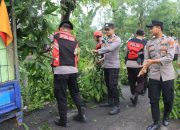 Angin Puting Beliung Terjang Tuban, Puluhan Rumah Rusak, Pohon Tumbang Timpa Bangunan