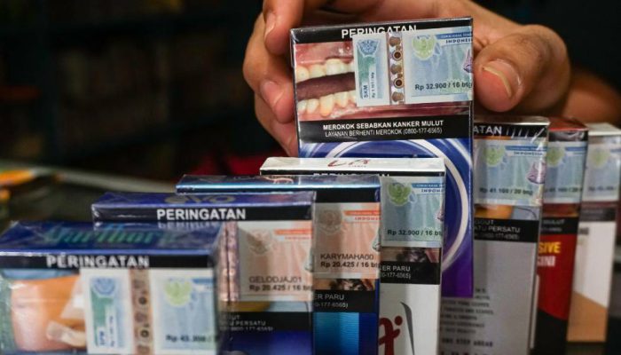 Cukai Rokok 2026 Tak Berubah, Ekonom Soroti Dampak ke Fiskal dan Pasar Ilegal
