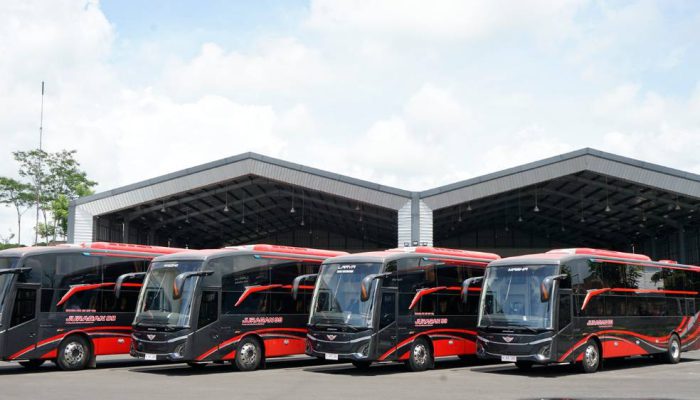 Juragan 99 Trans Dinobatkan sebagai AKAP Premium Terfavorit 2025