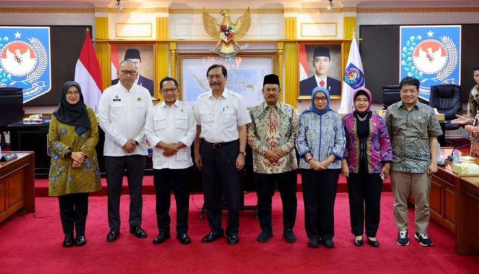 Digitalisasi Bansos Siap Diterapkan Nasional, Banyuwangi Jadi Acuan Utama