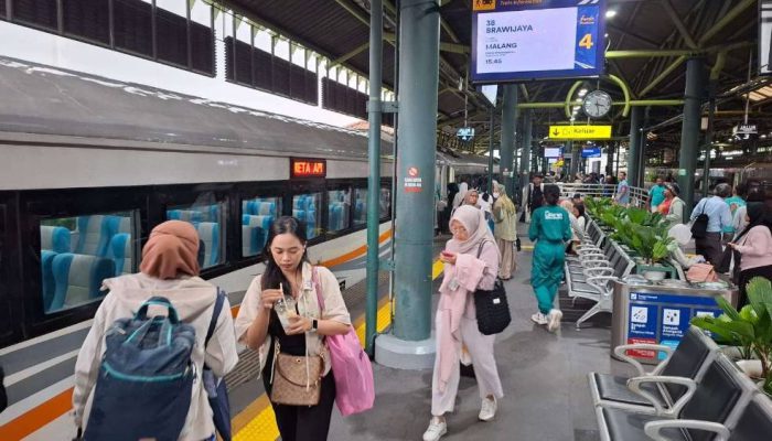 Libur Nataru 2025: Penumpang KAI Tembus 350 Ribu dalam Dua Hari Pertama