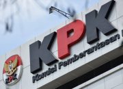 KPK Tangkap Pegawai Pajak dalam OTT, Sita Uang dan Emas Rp6 Miliar