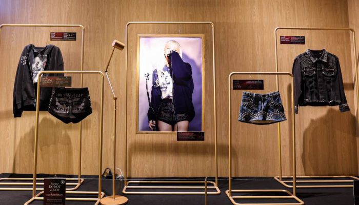 Levi’s® Hadirkan Aktivasi “Behind Every Original” di Bangkok, Rayakan Perempuan dan Ekspresi Diri