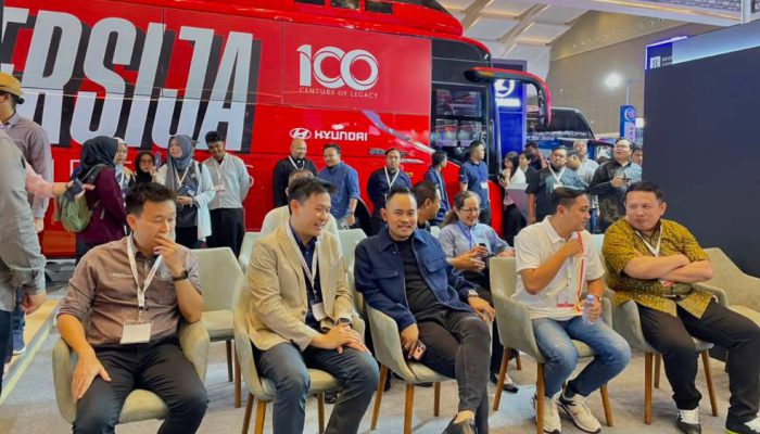 Juragan99 Trans Gandeng Laksana Hadirkan Bus Premium Berkonsep In Road Entertainment