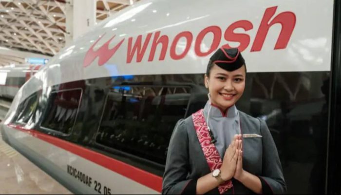 Penumpang Whoosh Kini Bisa Menikmati Hidangan dari Dining Car KAI Services