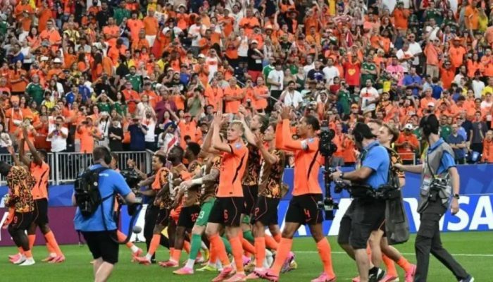 Bungkam Pengkritik, Frenkie de Jong: Banyak Orang Menonton Tapi Tidak Paham Sepak Bola!
