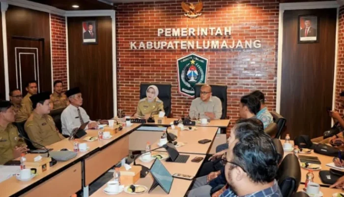 Pemkab Lumajang Mulai Tata Kabel Internet, Koridor Alun-Alun hingga PB Sudirman Jadi Prioritas
