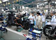 Targetkan Produksi 1 Juta Unit, Pemerintah Gandeng BPI Danantara Godok Insentif Motor Listrik