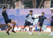 Persiapkan Musim Baru, Arema FC dan Deltras Sidoarjo Gelar Latihan Bersama Tertutup