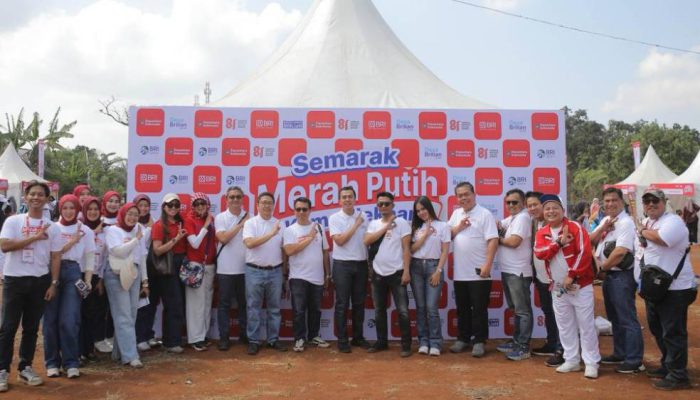 BRI Perkuat Ekonomi Lokal Desa BRILiaN Lewat Semarak Merah Putih di Doudo