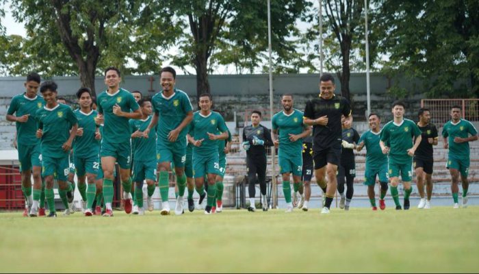 Persebaya Kenalkan Skuad Baru di Balai Kota Surabaya, Usung Semangat Menuju Juara