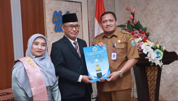 Disdik Surabaya Dorong SMP Dr. Soetomo Jadi Sekolah yang Berpengaruh bagi Pendidikan Surabaya Timur