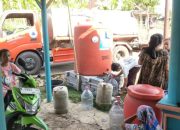 BPBD Malang Kirim 64.800 Liter Air Bersih ke Lima Desa Terdampak Kekeringan