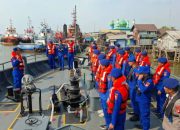 Polri Kerahkan 3 Kapal dan Helikopter Perkuat Pencarian KM Virgo Transport 8
