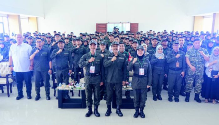 998 Wali Asuh dan Wali Asrama Sekolah Rakyat Ikuti Pelatihan Kemensos