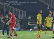 Thom Haye Kartu Merah, Indonesia Dipaksa Berbagi Poin 0-0 dengan Malaysia