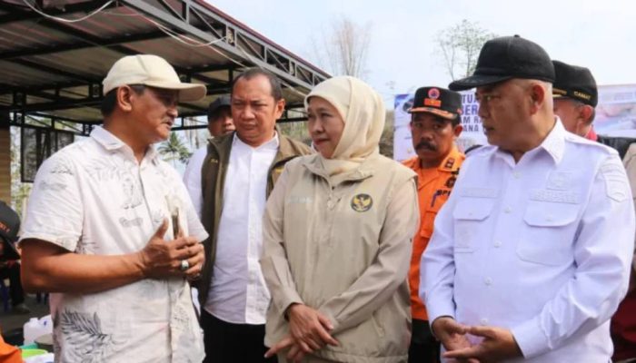 Warga Pagak Malang Kesulitan Air Bersih, Pemkab Salurkan Bantuan