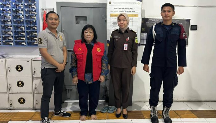 Kejari Surabaya Amankan Buronan Penipuan, Putusan 2 Tahun Penjara Langsung Dieksekusi