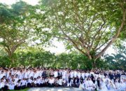Ratusan Santri Ikuti Upacara HSN 2026 di Banyuwangi, Ipuk Tekankan Penguasaan Teknologi